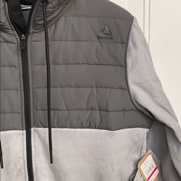 NWT Men’s Reebok Training Sweatshirt/Jacke… - Picture 2 of 7